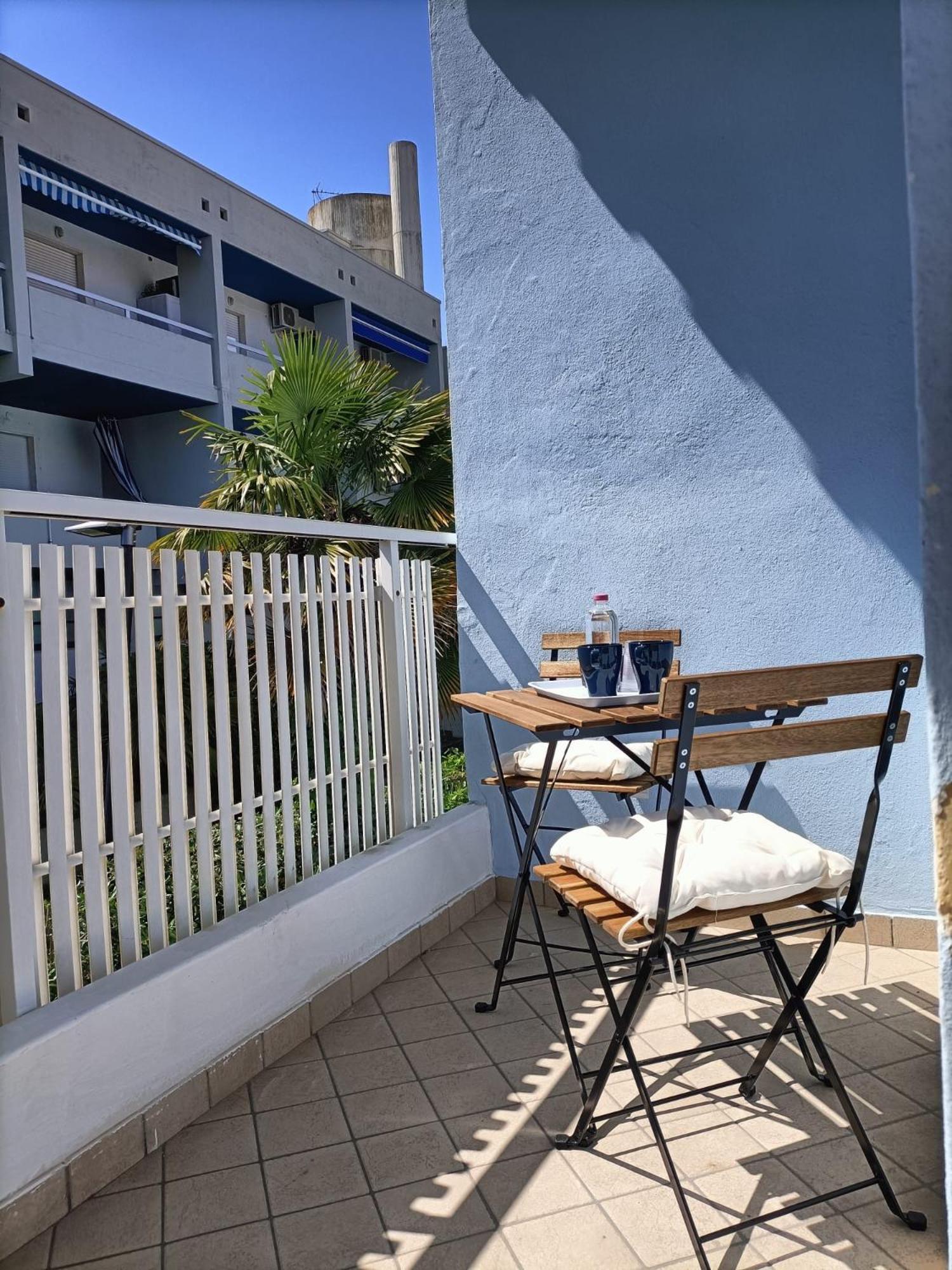Villa Serena Lignano Sabbiadoro Bagian luar foto